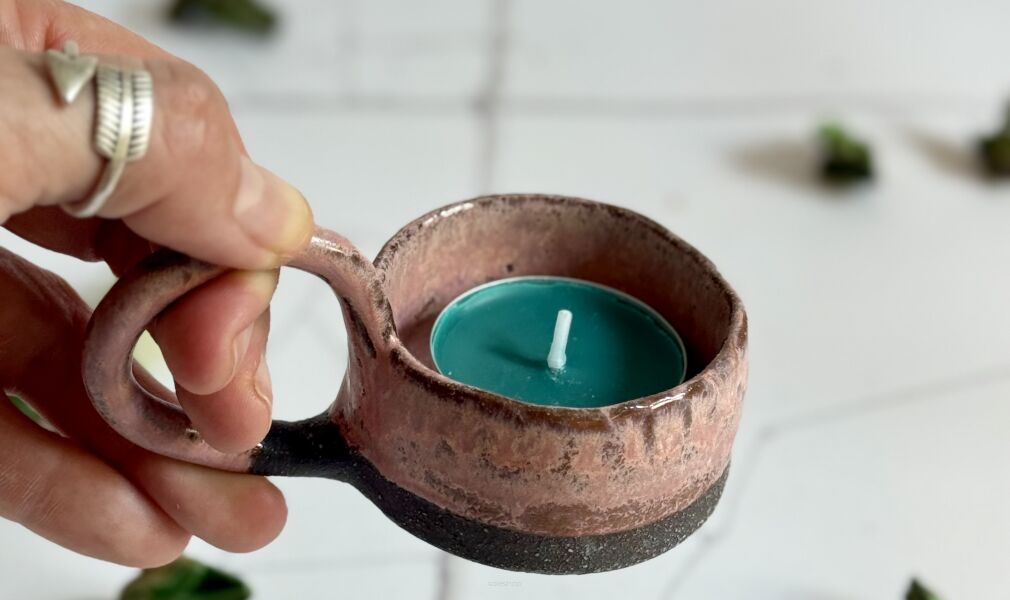 Różowy świecznik na tealight