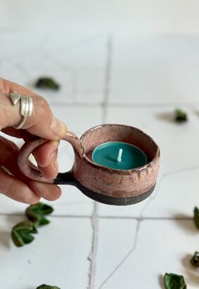 Różowy świecznik na tealight