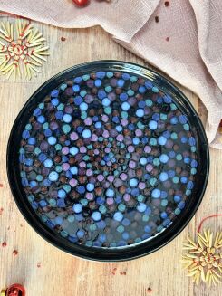 kolorowy talerz na prezent