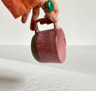 Kubek ceramiczny różowy — Kolorowa Misa