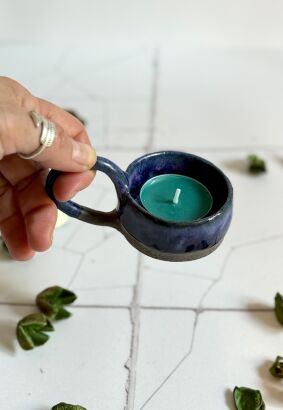 Fioletowo-różowy świecznik na tealight