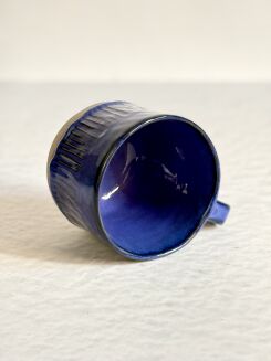 Kubek ceramiczny chabrowy — Kolorowa Misa